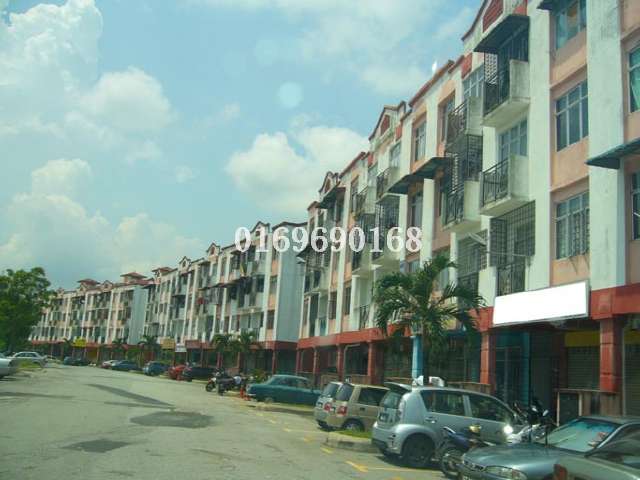 Lestari Perdana Lp7 Lestari Puchong Bandar Putra Permai Taman Equine Puncak Jalil Intermediate Shop For Sale In Seri Kembangan Selangor Iproperty Com My