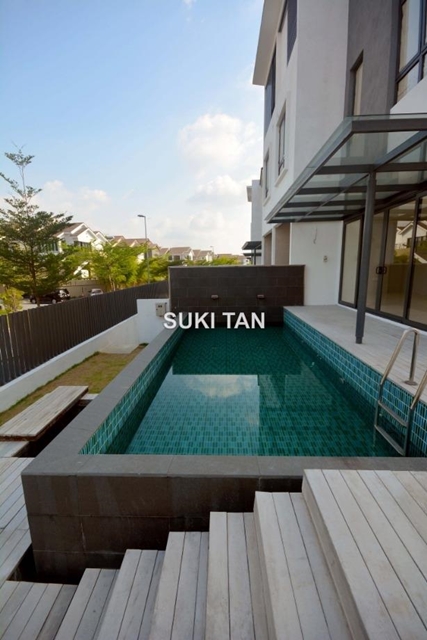 Grove Lakefields Sungai Besi KL, Sungai Besi