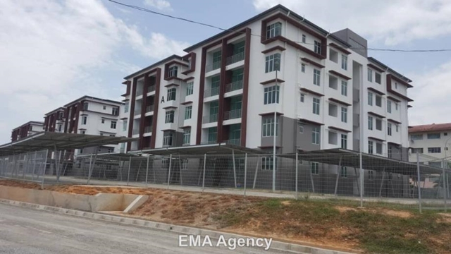 E Residence, Tuaran