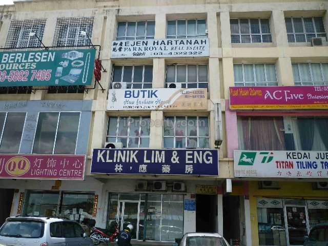 Pusat Bandar Puchong Intermediate Flat 3 Bedrooms For Sale In Puchong Selangor Iproperty Com My