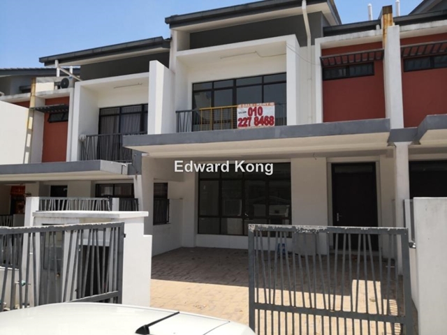 M Residence 1 Rawang Rawang Intermediate 2 Sty Terrace Link House 5 Bedrooms For Rent Iproperty Com My
