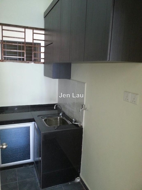 Zennith Suites (Pangsapuri Kebun Teh), Johor Bahru