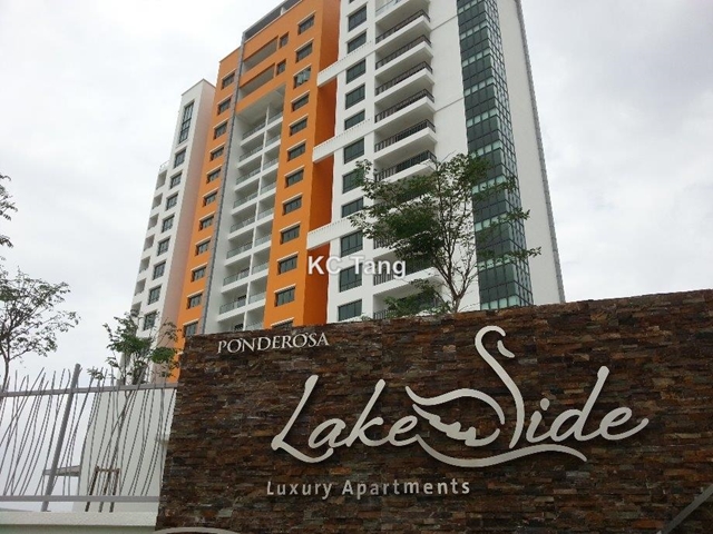 Ponderosa Lakeside Apartment, Taman Ponderosa, Johor Bahru