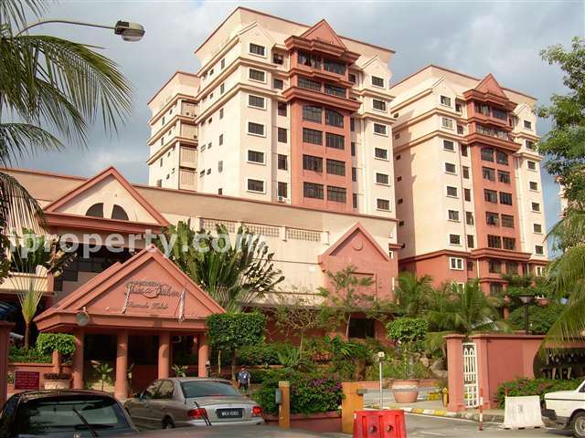 Tiara Faber, Taman Desa