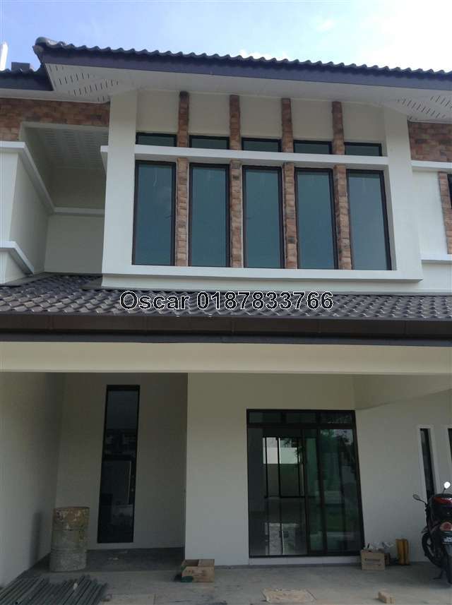 Taman laguna, Johor Bahru