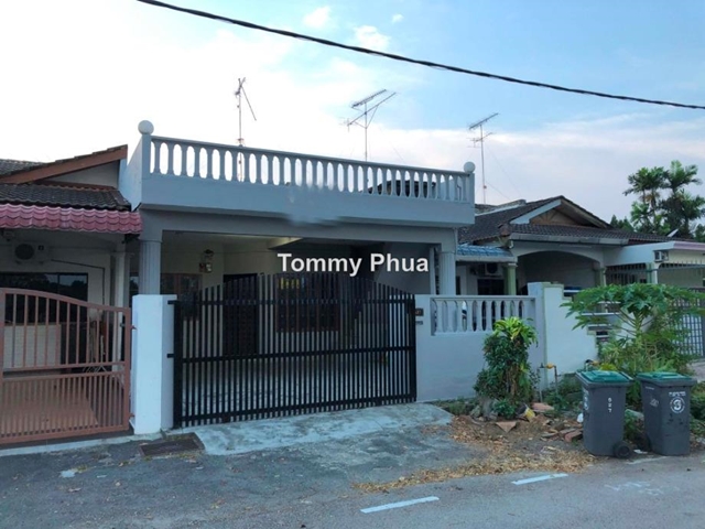 Jalan Sri Putri 1 1 Taman Putri Ku Kulai Intermediate 1 Sty Terrace Link House 3 Bedrooms For Sale Iproperty Com My