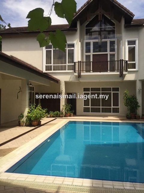 Kajang, Country Heights