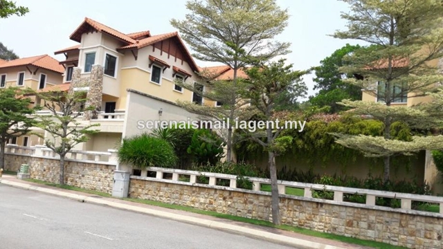 Kajang, Country Heights