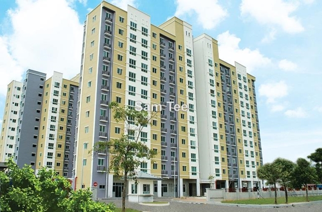 Akasia Apartment Intermediate Apartment 3 bedrooms for rent in Shah