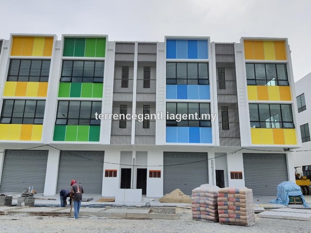 NEW SHOP PROJECT NEAR BANDAR DATO ONN ADDA HEIGHTS LOW DOWNPAYMENT MATURE AREA FRONTING ROAD, BANDAR DATO ONN , Johor Bahru