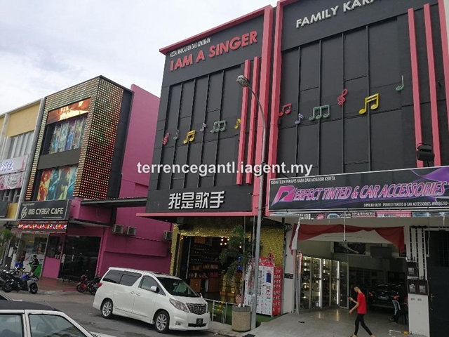 TUN AMINAH SKUDAI NEAR PLAZA TASEK JALAN PENDEKAR 9 or PENDEKAR 15 FACING MAIN ROAD NEAR MCDONALDS, TUN AMINAH SKUDAI , Skudai