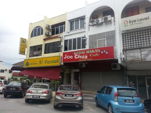 SS14 3sty shop facing LRT, Subang Jaya