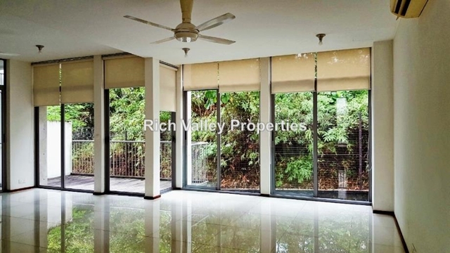 Garden Manor Valencia, Sierramas, Sungai Buloh
