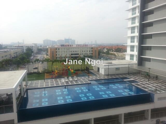 Akademik Suite , Austin Heights, Tebrau