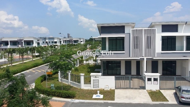 Canal Garden, Horizon Hills