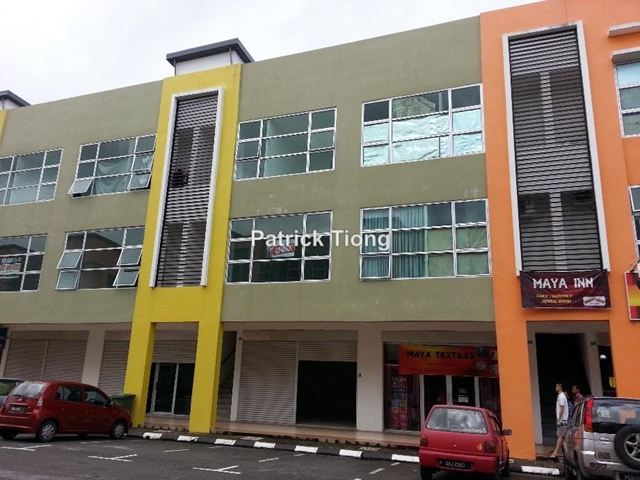 3 Storey Shophouse for Sale at Uni-Central City, Kota Samarahan