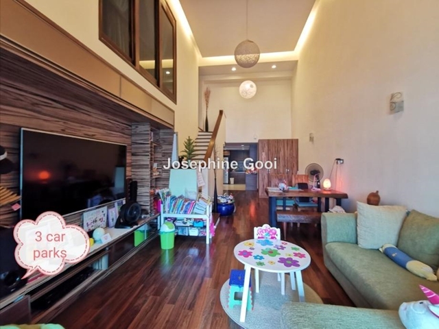 Riana Green Condominium, Tropicana