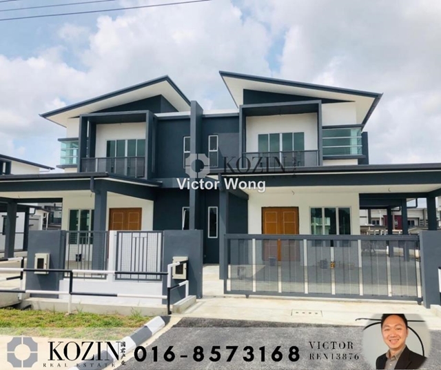 Kuching Semidetached House 4 bedrooms for sale