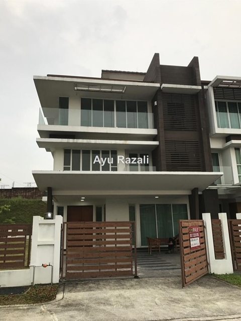 USJ Heights Subang Jaya, USJ Heights