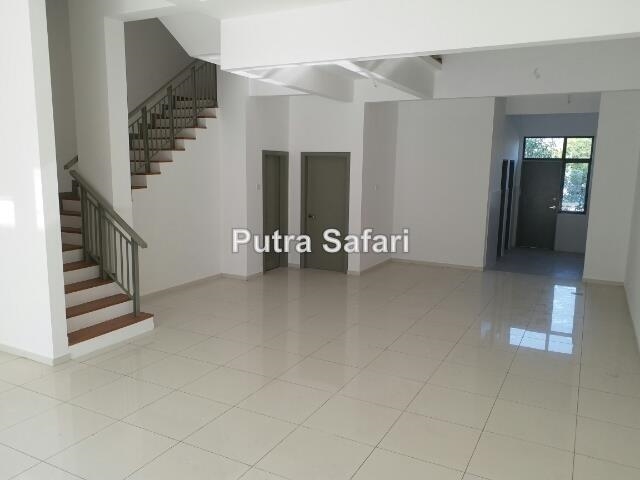 Emerald, Naza TTDI, Alam Impian