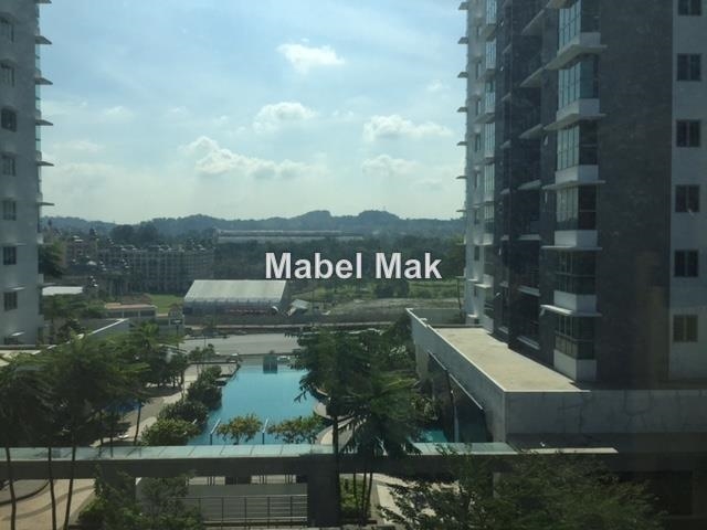 One South Street Mall, Seri Kembangan