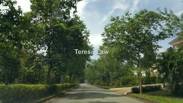 Equine Park Bungalow Land, Seri Kembangan