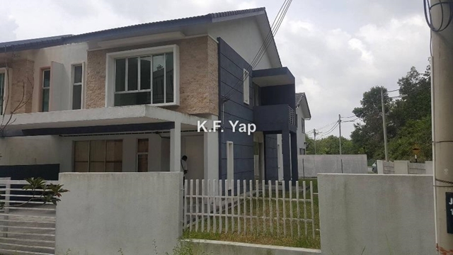 Taman Lestari Putra Seri Kembangan Corner 2 Sty Terrace Link House 4 Bedrooms For Sale Iproperty Com My