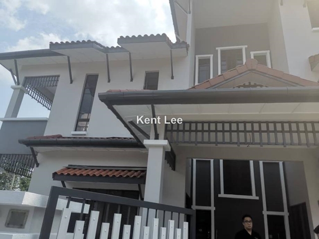 Taman Yarl, OUG
