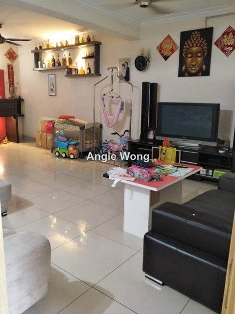 Puchong Utama 4R3B Terrac Link House PU1, Puchong