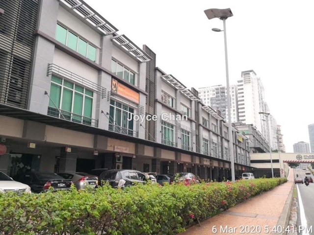 Plaza Glomac, Petaling Jaya