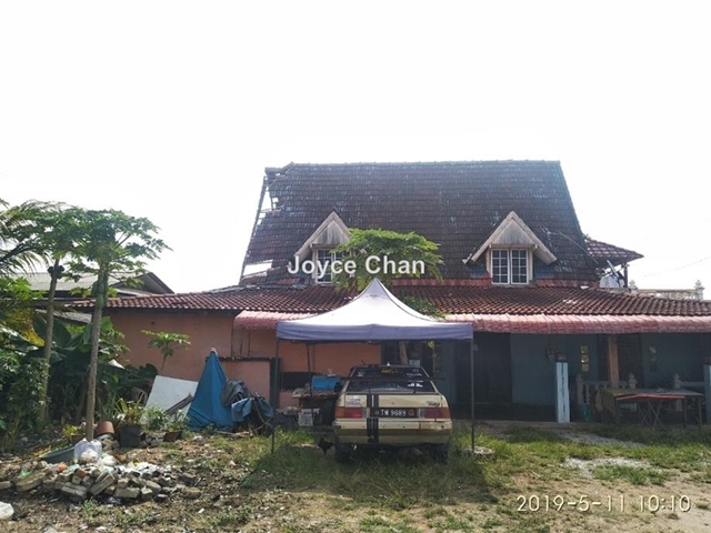 Kampung Rhu Renggeh, Marang