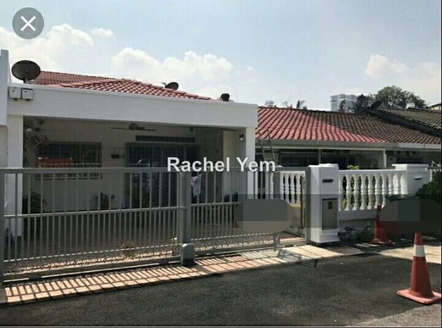 Salak Selatan Jalan Cahaya, Salak Selatan