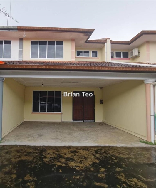 Taman Bowood near Malihah, Kuching