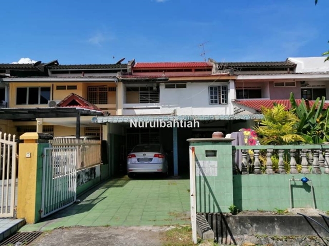 AU5D Keramat, Keramat