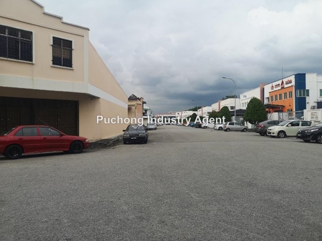 TPK, Kinrara Corner Semi D factory , LayangLayang, Serindit, TPP 5, TPP 6, Puchong