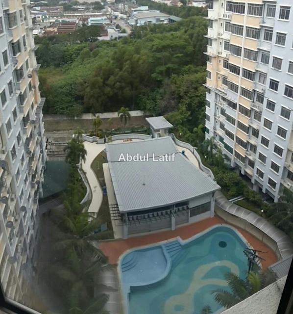 Pangsapuri Sri Pelangi Apartment 3 Bedrooms For Sale In Sungai Buloh Selangor Iproperty Com My