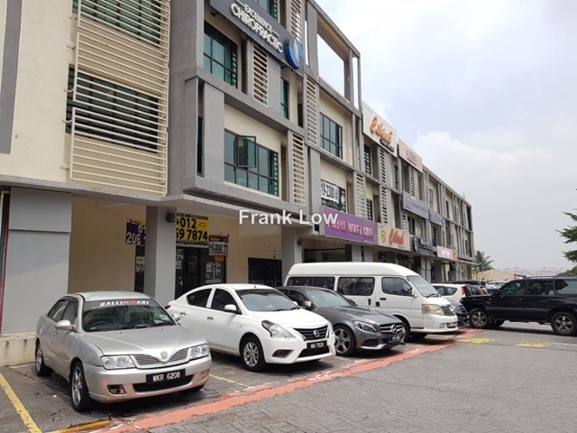 HEDGEFORD 10, Sekyen 10, Wangsa Maju