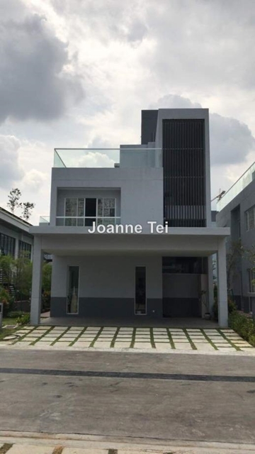 Lakefront Villa, Lakefront Residence, Cyberjaya