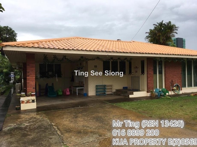 Kampung Cemerlang Jalan Lapangan Terbang Kuching Semi Detached House 6 Bilik Tidur Untuk Disewa Iproperty Com My