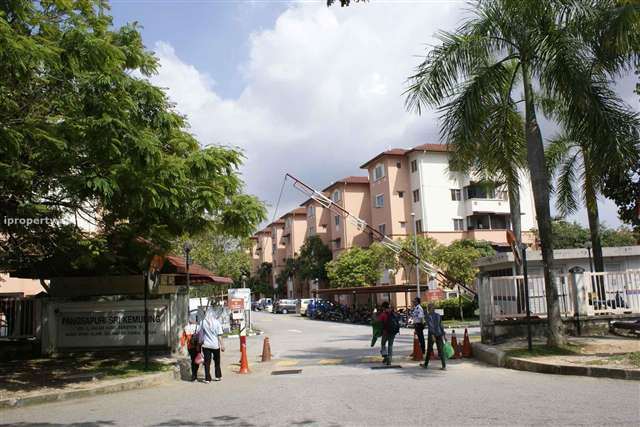 Pangsapuri Sri Kemuning Intermediate Apartment 3 Bedrooms For Sale In Shah Alam Selangor Iproperty Com My
