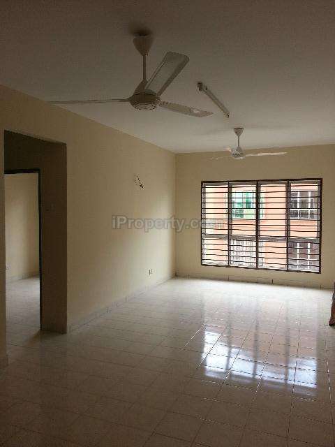 Pangsapuri Sri Anugerah Larkin Flat 3 Bedrooms For Rent In Johor Bahru Johor Iproperty Com My
