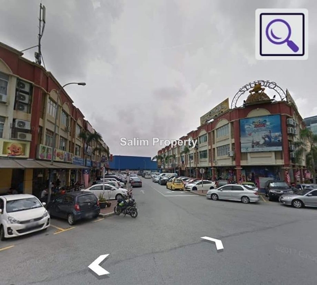 Jalan Boling Padang, Seksyen 13, Shah Alam. Office for sale in Shah