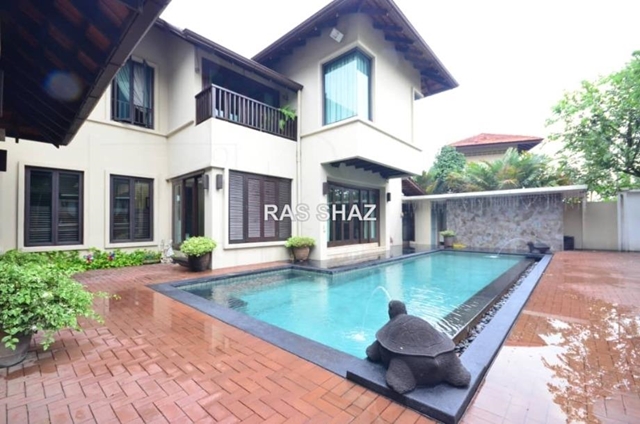 SUPERB Balinese Bungalow Kayangan Height, Shah Alam