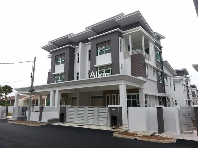 Taman Merbok Bukit Baru Ayer Keroh, Bukit Baru