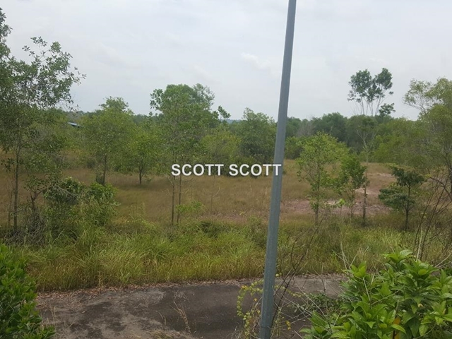 Nilai 3 Arab Malaysia Industrial Land Pajam, Nilai