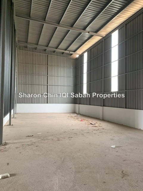 Edaran 33 | E33 | Likas | Semi D Warehouse, Kota Kinabalu