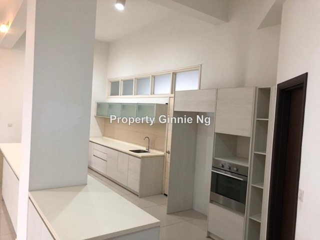 9 Bukit Utama Condominium, Bukit Utama 1, Bandar Utama