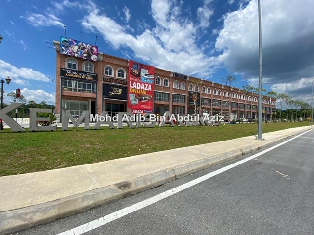 Kemaris avenue ( 3 storey shop lot + office space ), Jalan Batu arang, Rawang