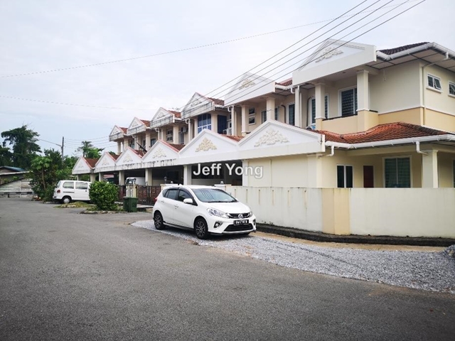 Jalan Wan Alwi, Kuching