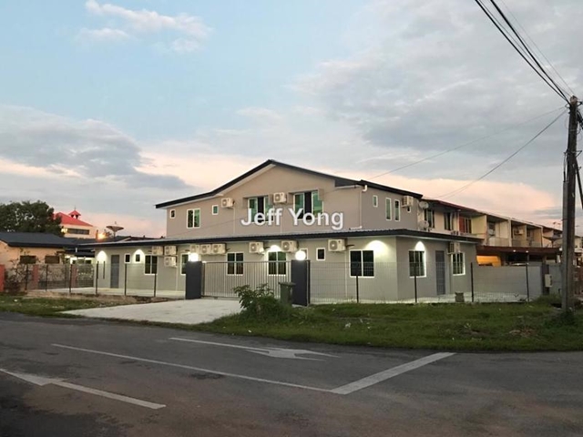 Tabuan Jaya, Kuching